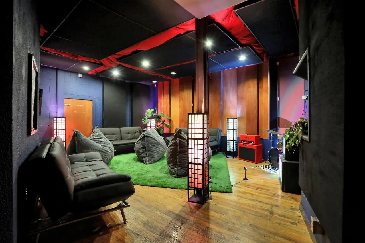 Young Avenue Sound Flats Memphis United States